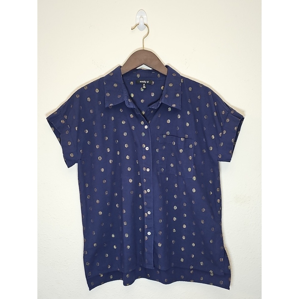 Emily D Beautiful Button-Up Short Sleeve Collared Blouse Size M